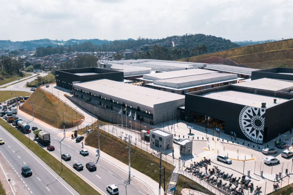 outlet-premium-imigrantes-1